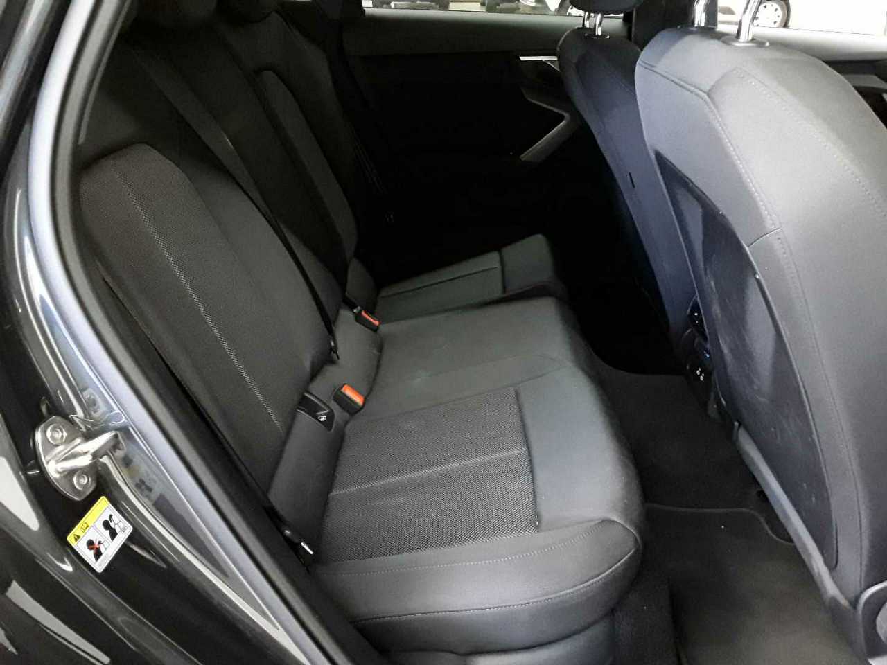Audi A3 30 TFSI Sportback S tronic advanced 14
