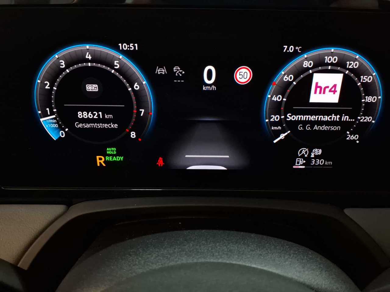 Volkswagen Passat Variant 1.5 e-TSI OPF DSG Business 11