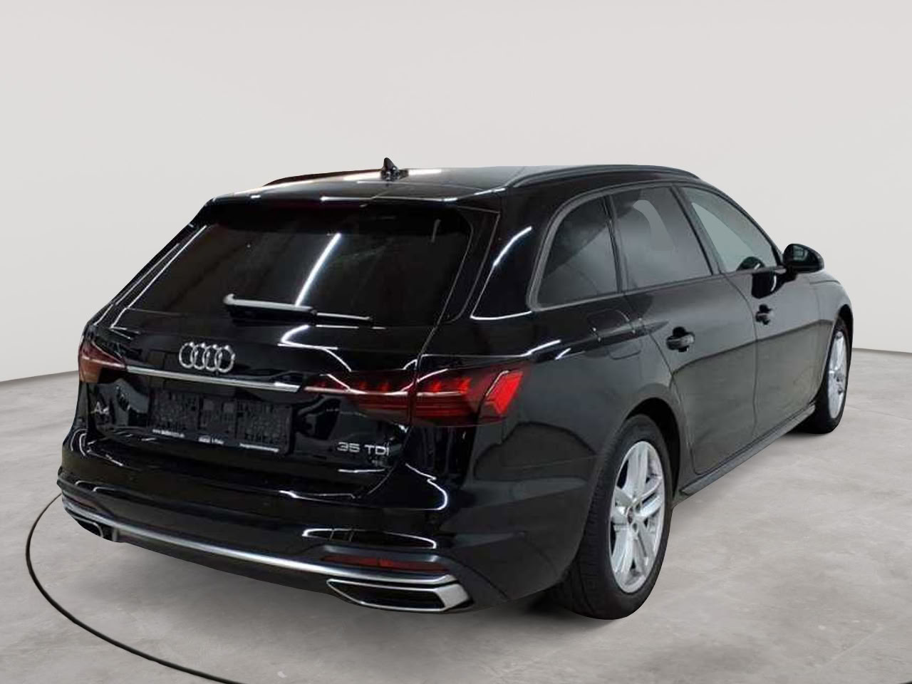 Audi A4 Avant 35 TDI S tronic advanced 4