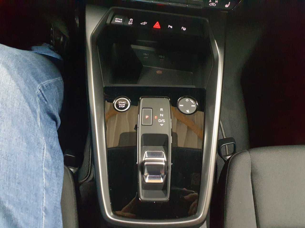 Audi A3 40 TFSIe Sportback S tronic advanced 10