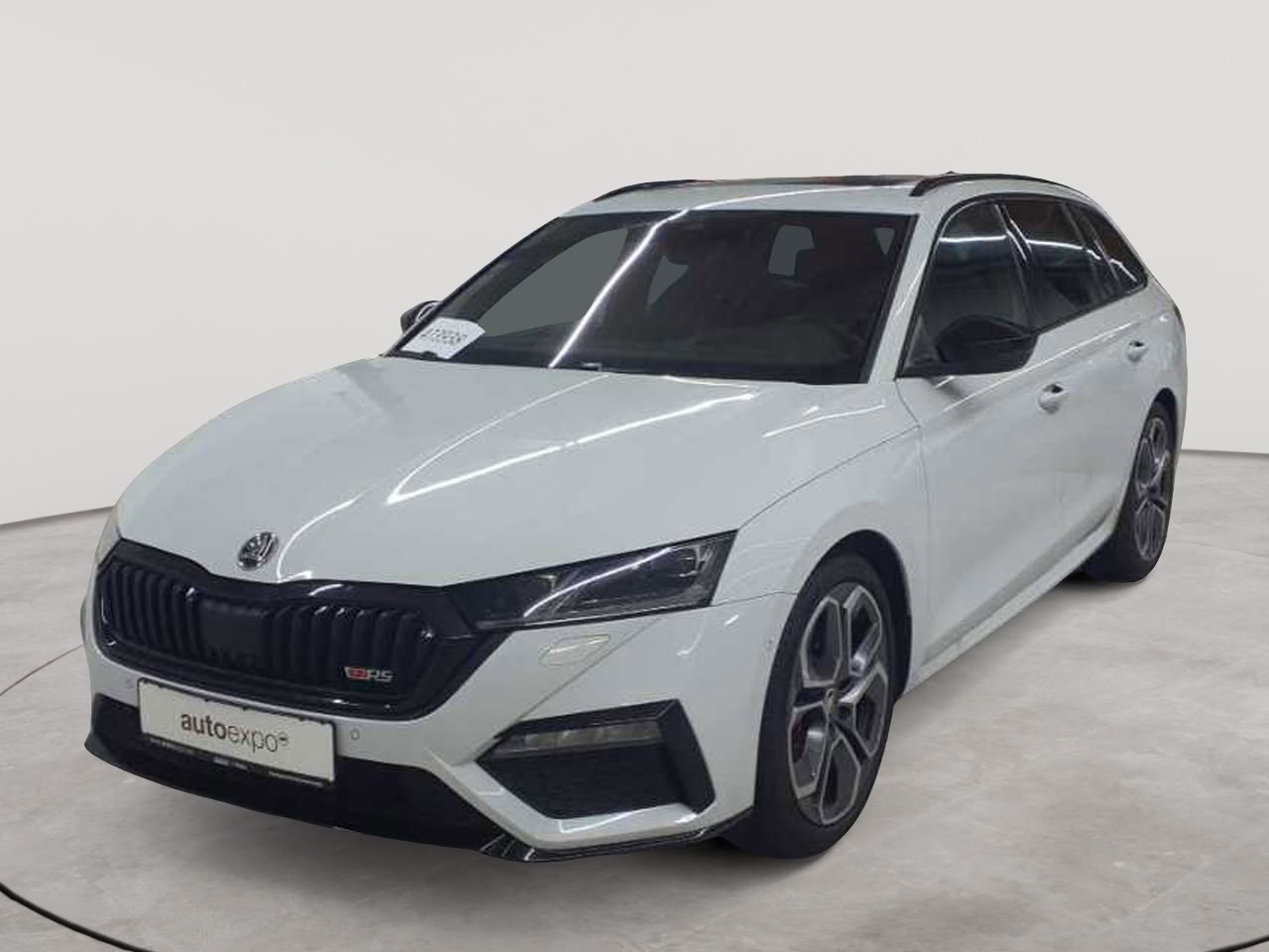 Skoda Octavia Combi 2.0 TSI DSG RS Plus 2