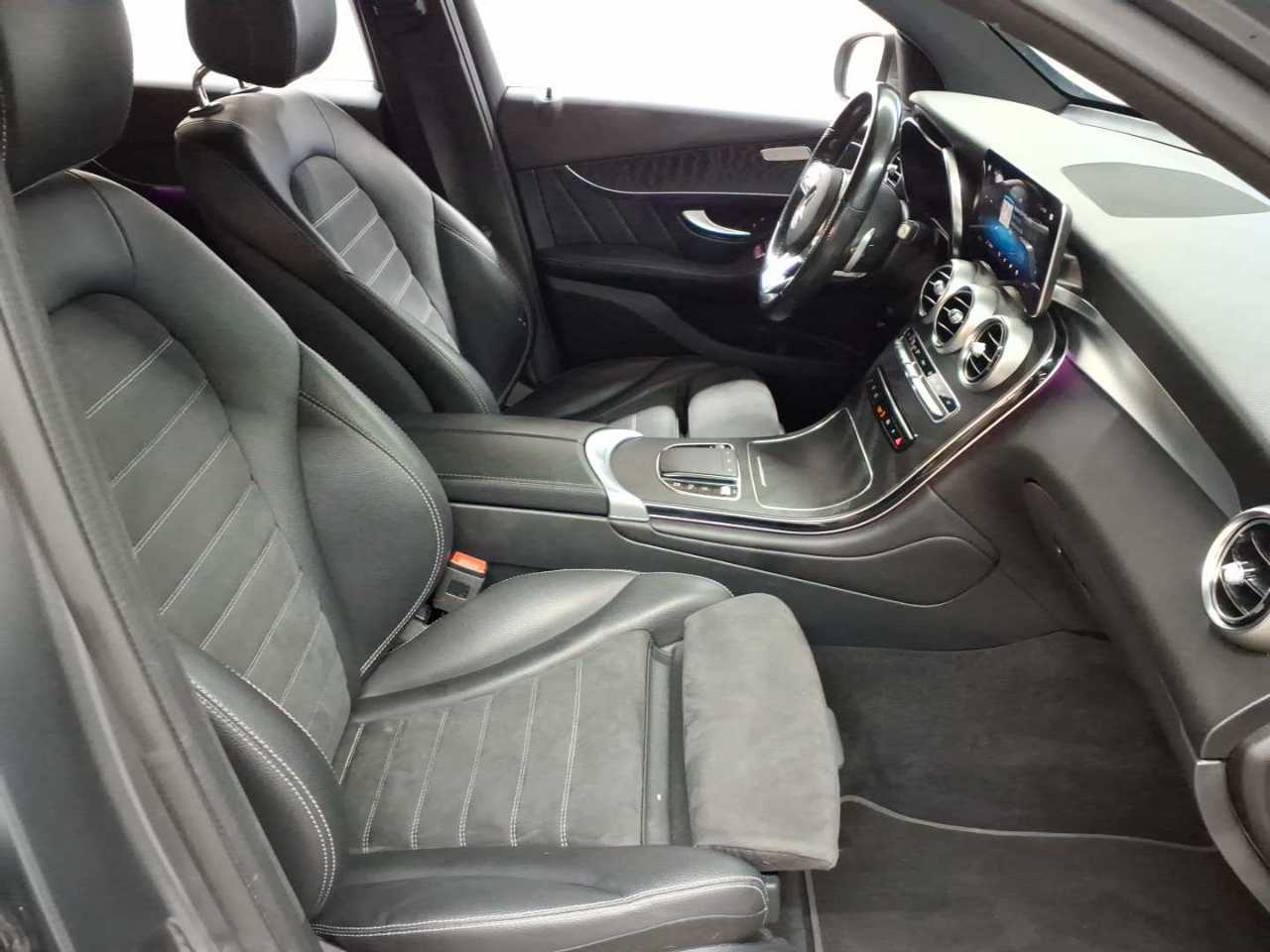 Mercedes-Benz GLC 300 4Matic 9G-TRONIC AMG Line 8