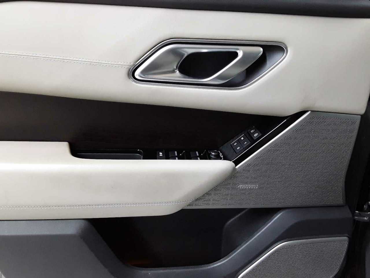 Land Rover Range Rover Velar P400e S 16