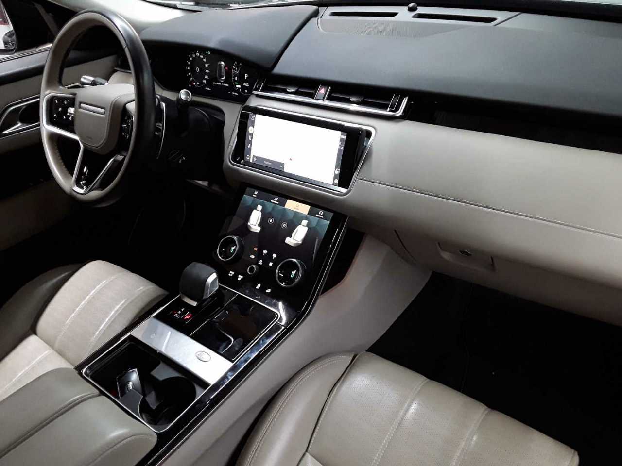 Land Rover Range Rover Velar P400e S 9