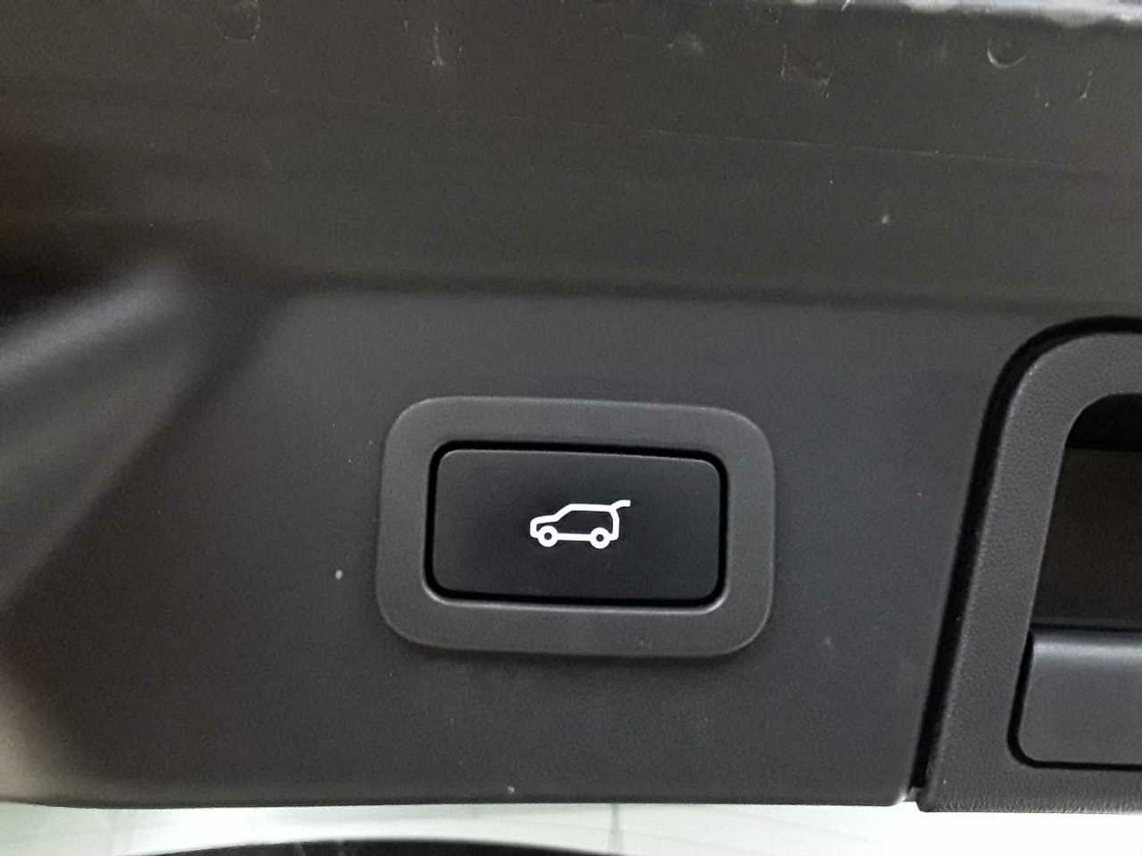 Land Rover Range Rover Velar P400e S 20