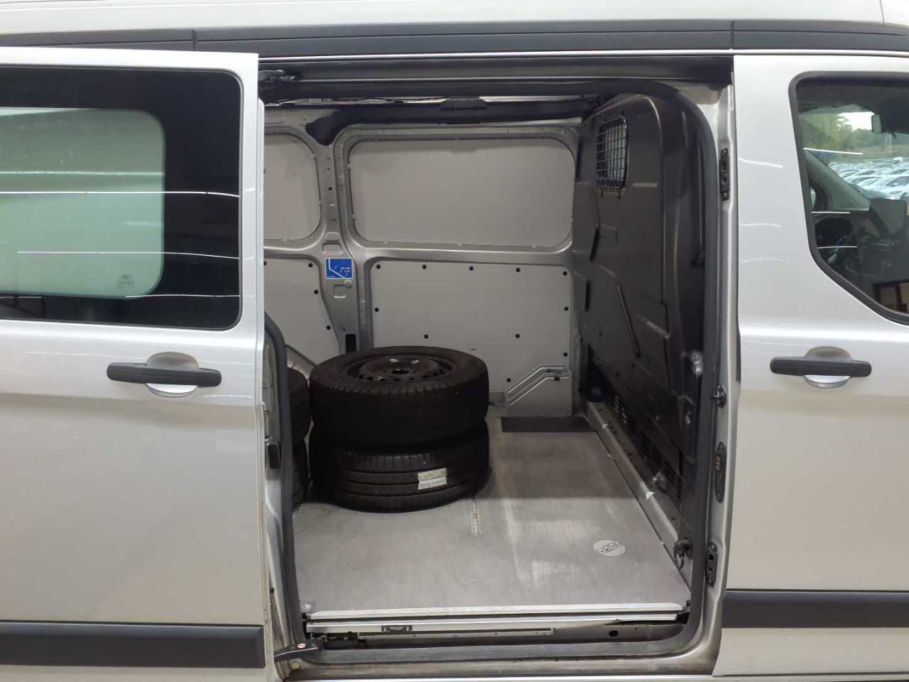 Ford Transit Custom 300 L1H2 LKW VA Autm. Trend 13