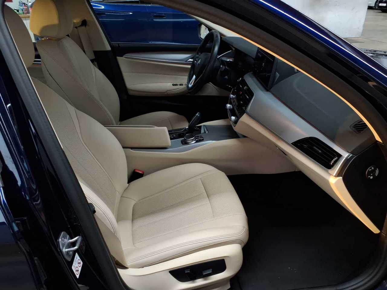 BMW 520i Aut. 8