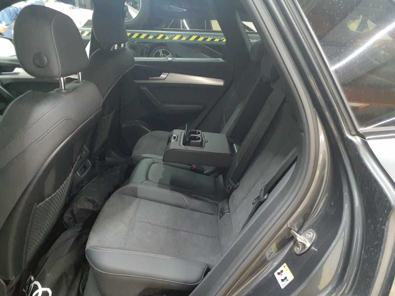 Audi Q5 55 TFSIe quattro S tronic S line 14