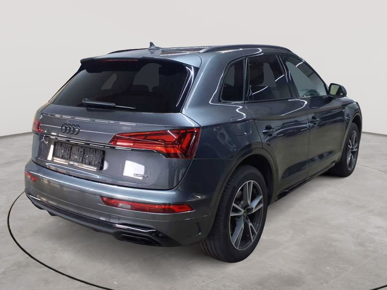 Audi Q5 55 TFSIe quattro S tronic S line 4