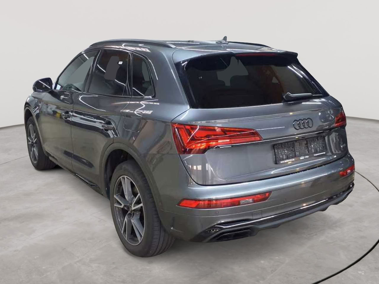 Audi Q5 55 TFSIe quattro S tronic S line 5