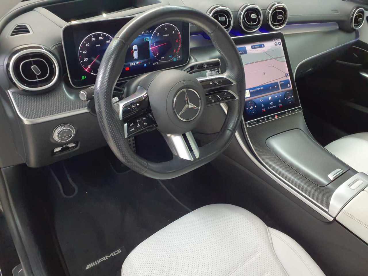 Mercedes-Benz C 220 d 4Matic T 9G-TRONIC AMG Line 9