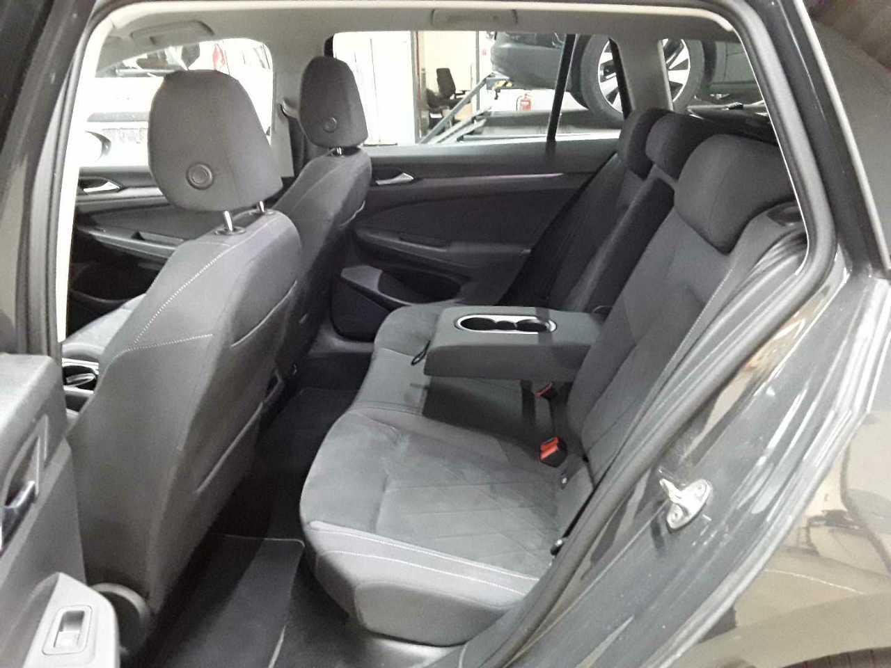 Volkswagen Golf Variant 2.0 TDI SCR DSG Style 13
