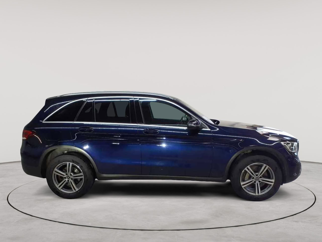 Mercedes-Benz GLC 300 de 4Matic 9G-TRONIC 3
