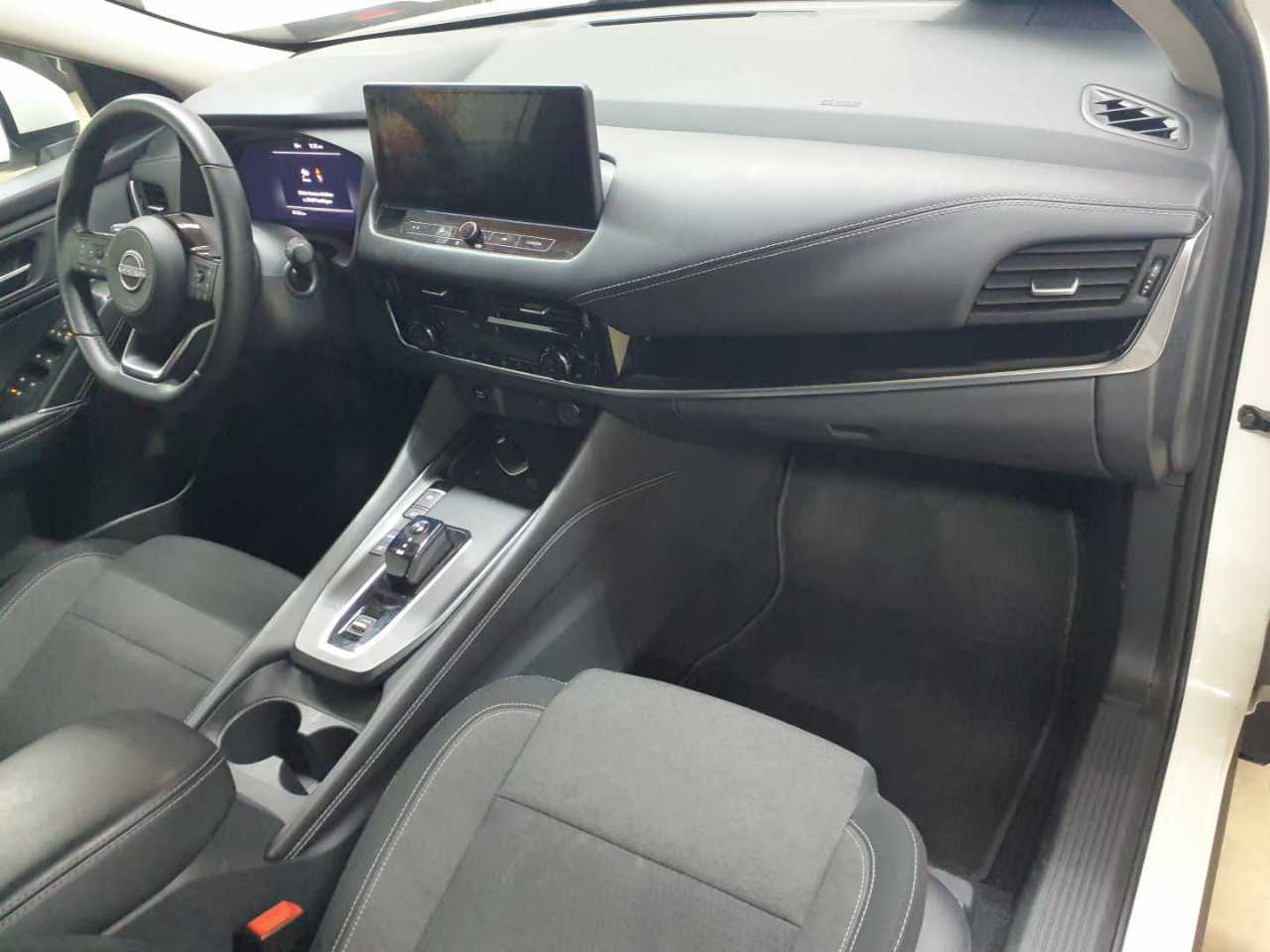 Nissan Qashqai 1.5 VC-T e-Power N-Connecta 9