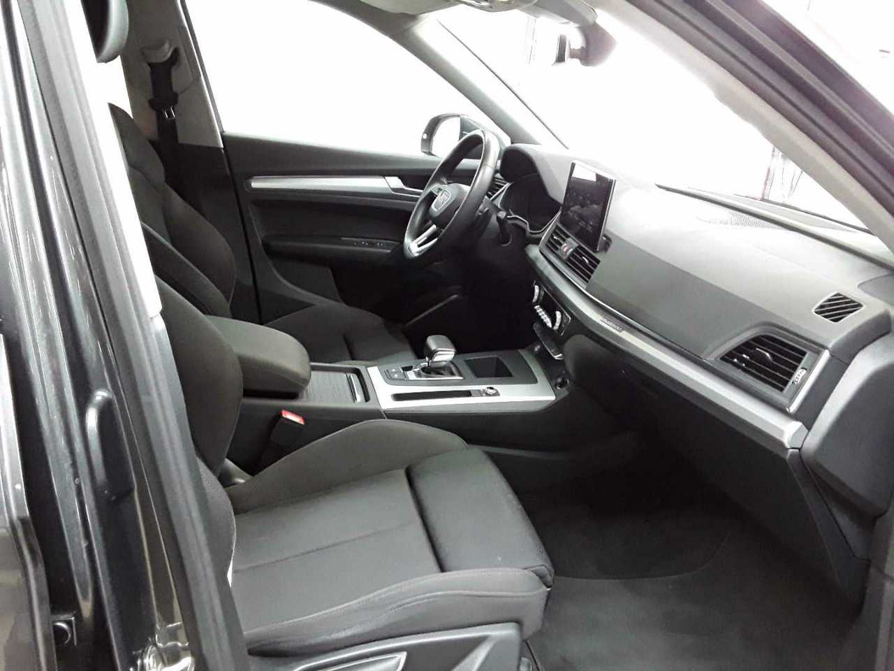 Audi Q5 40 TFSI quattro S tronic S line 8