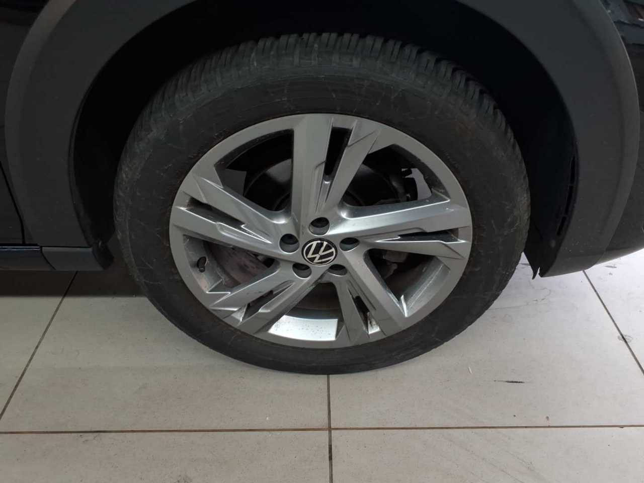 Volkswagen Taigo 1.5 TSI OPF DSG R-Line 16
