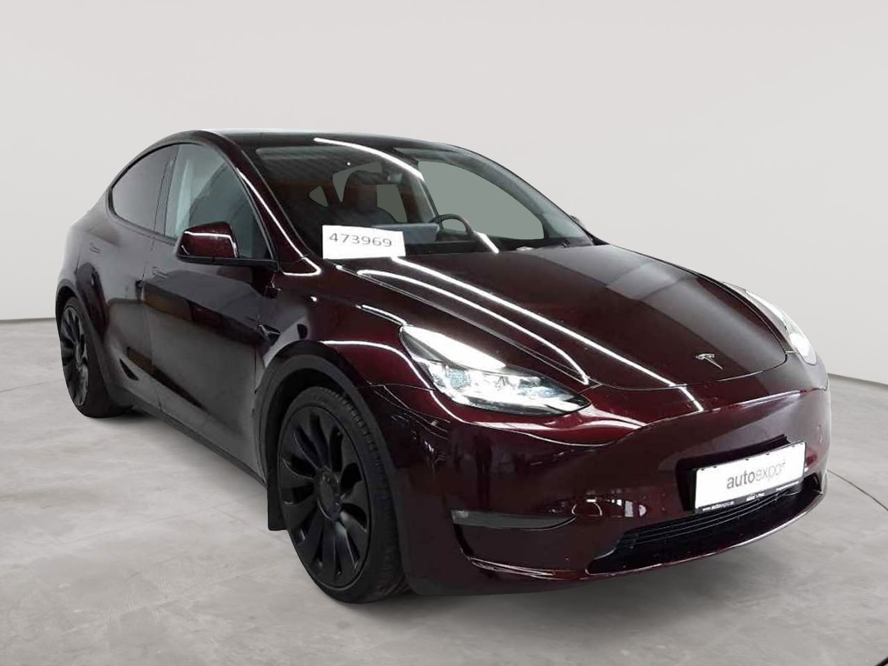 Tesla Model Y Performance Dual Motor AWD