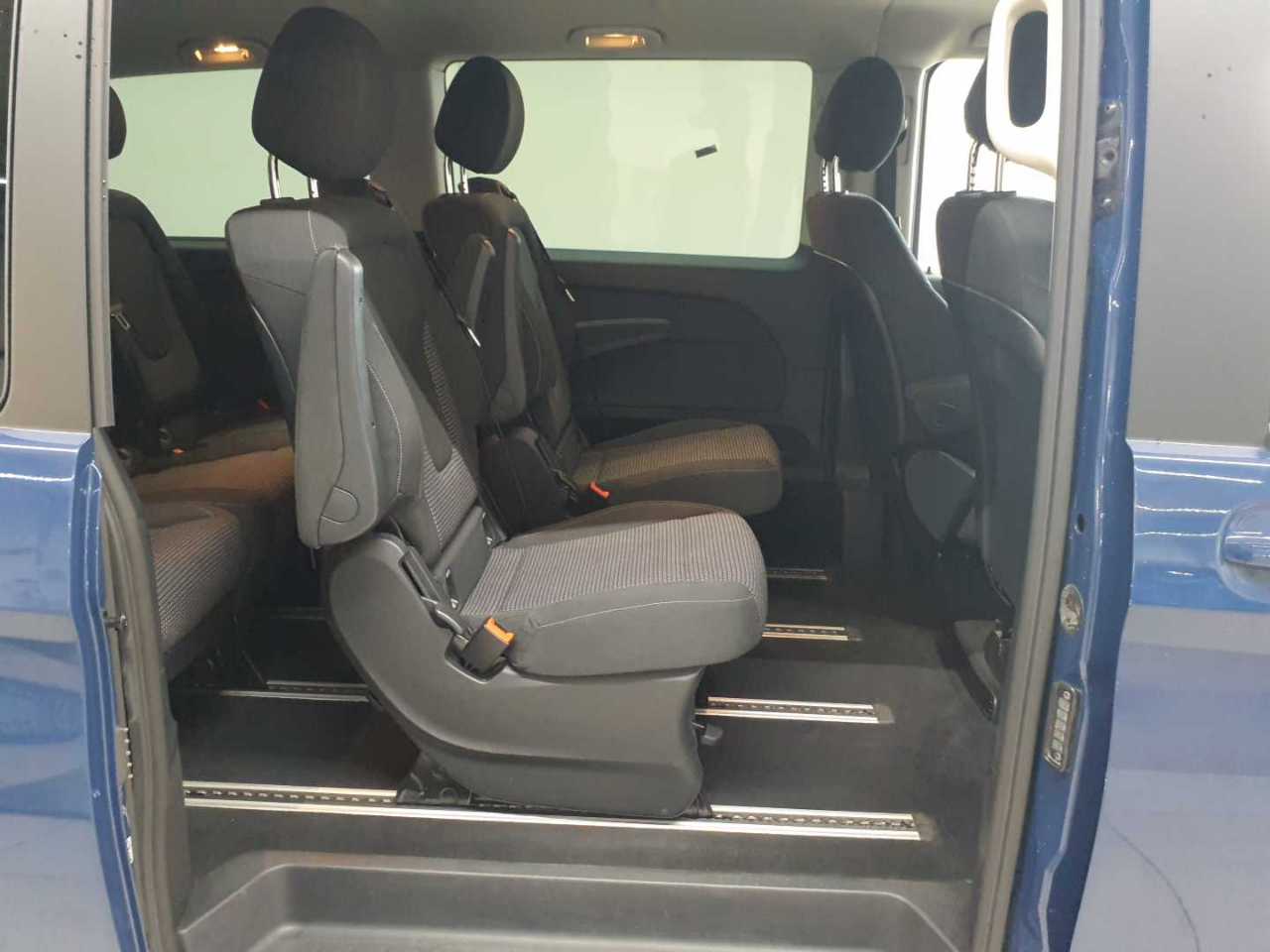 Mercedes-Benz EQV 300 lang 13