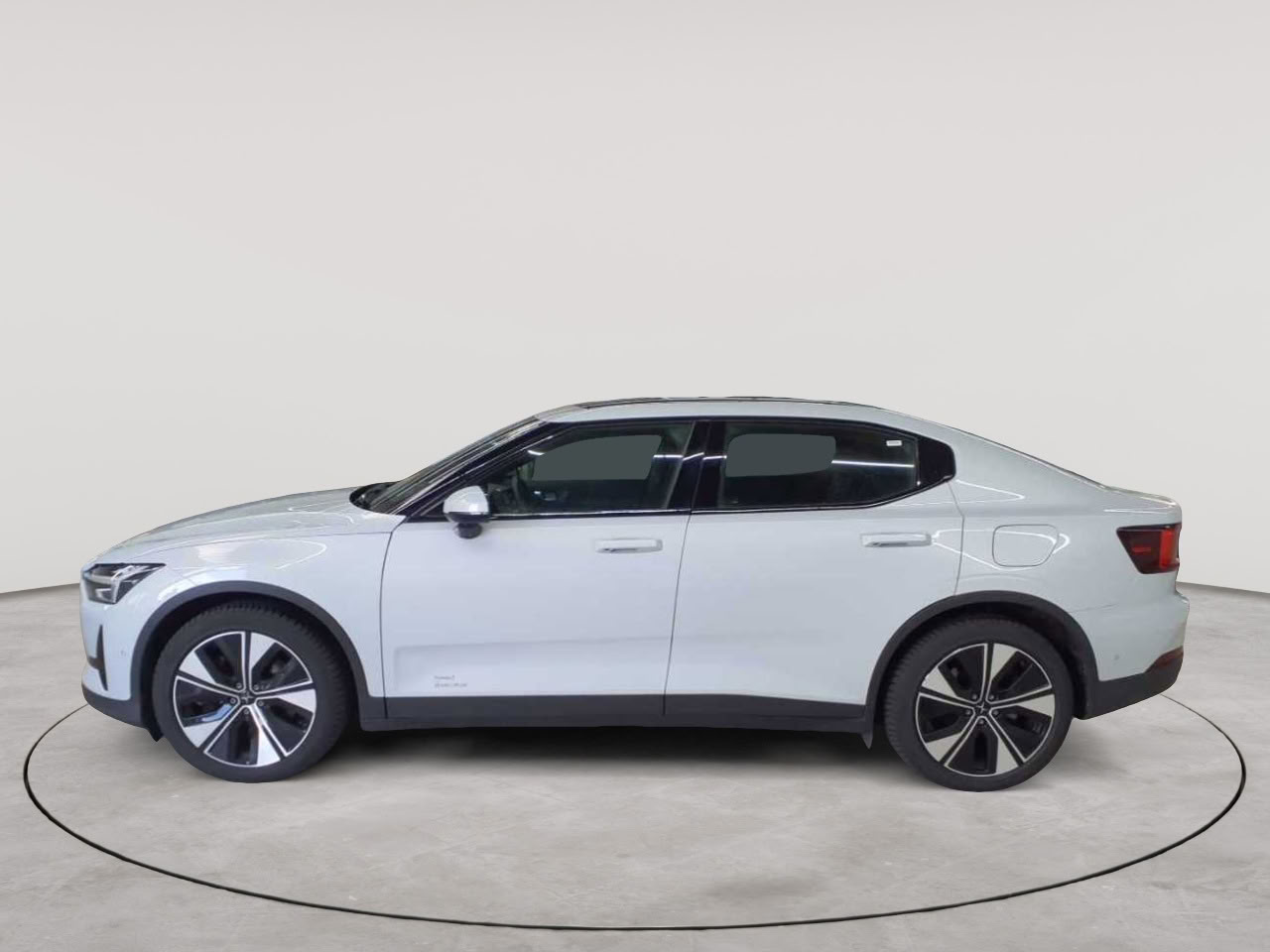 Polestar 2 Dual Motor 82kWh Plus 6