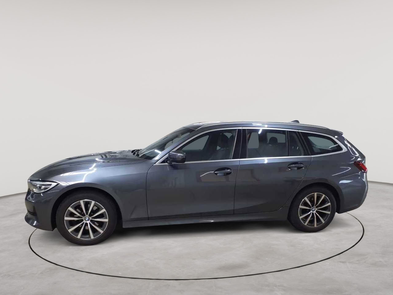 BMW 320d Touring xDrive Aut. Sport Line 6
