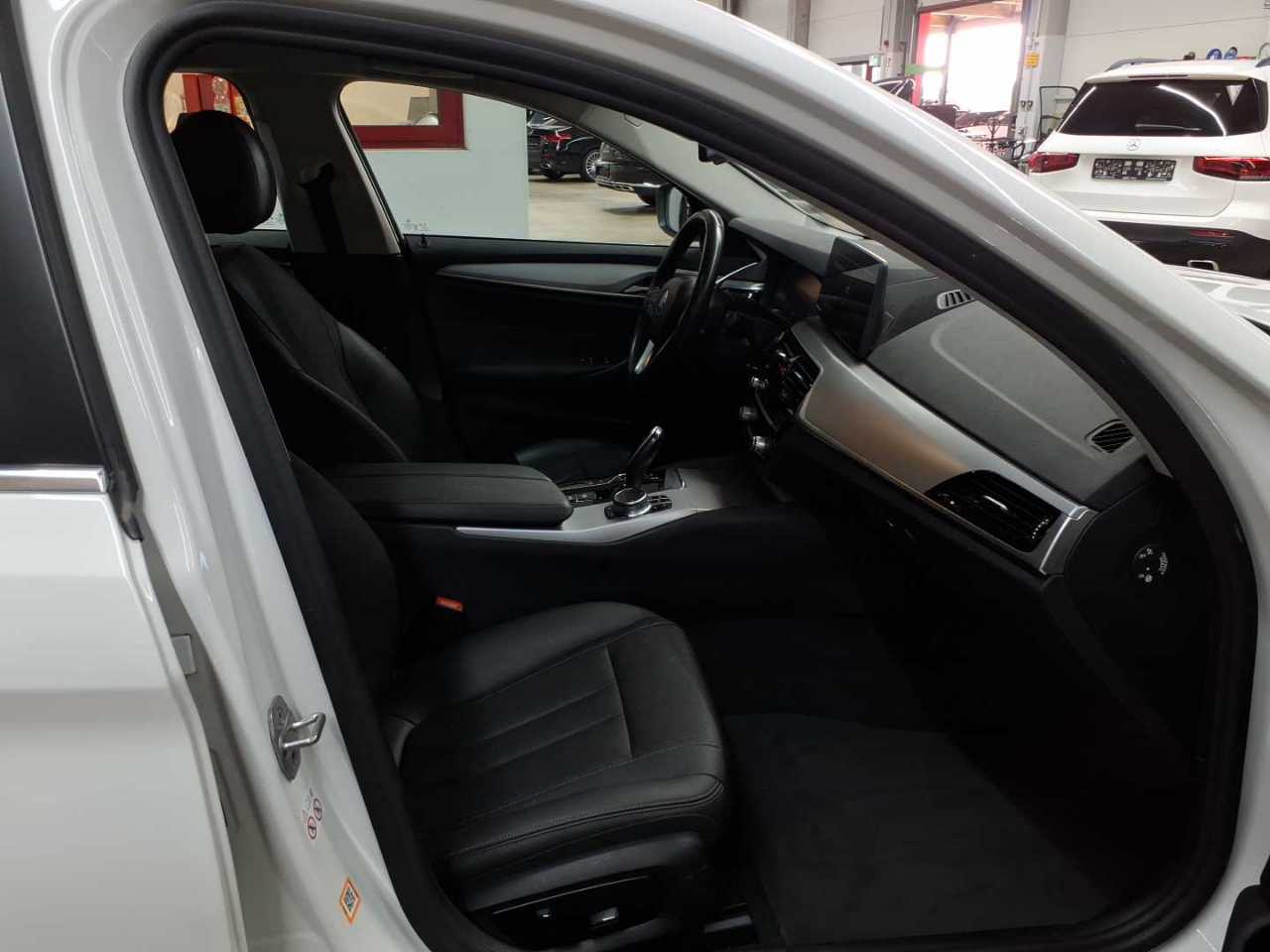 BMW 530e xDrive Touring Aut. 8