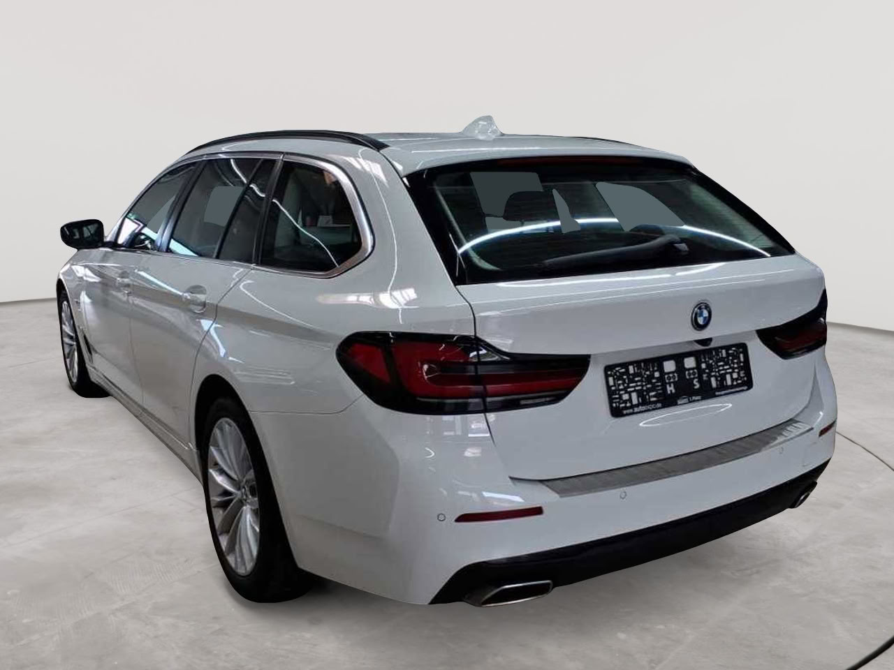 BMW 530e xDrive Touring Aut. 5