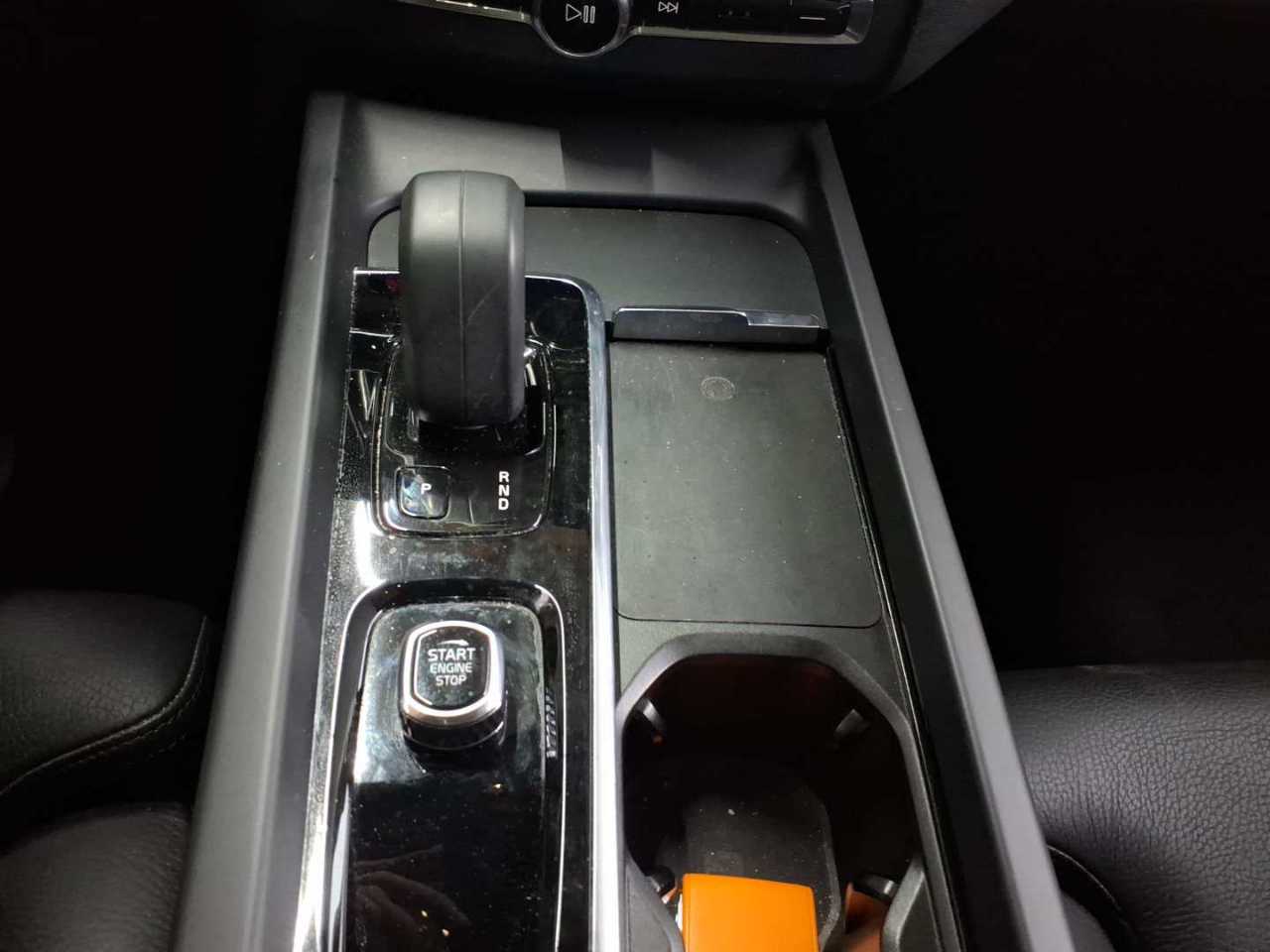 Volvo XC60 T6 AWD Recharge Geartronic Inscription Expression 10
