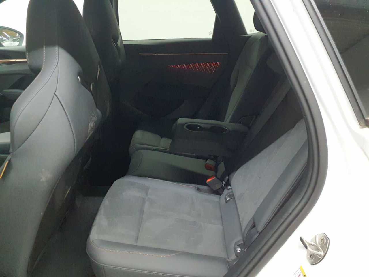 Cupra Terramar 1.5 eTSI DSG 14