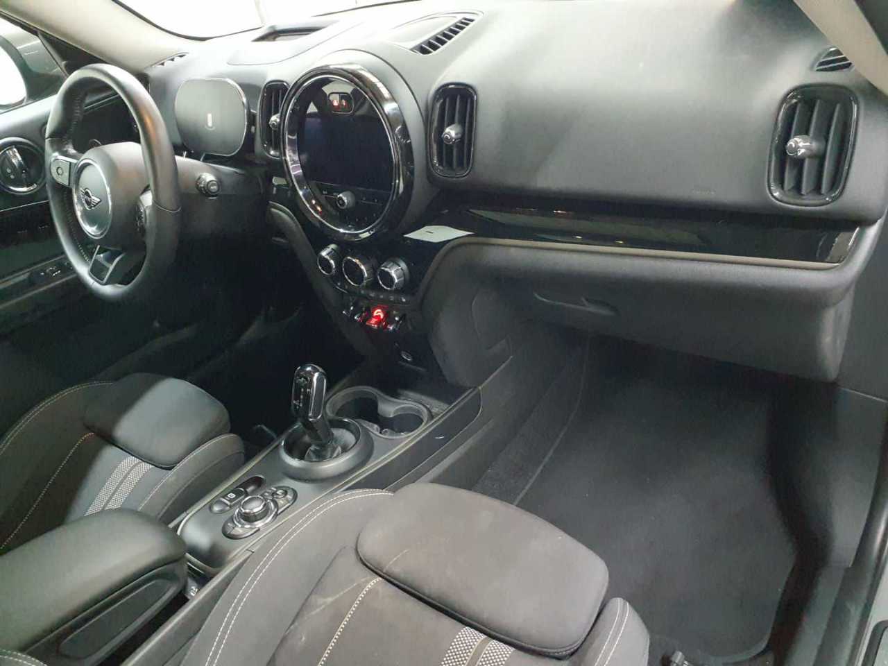 Mini Cooper S Countryman Aut. Essential Trim 9