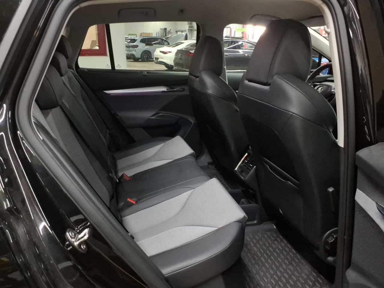 Skoda Enyaq 85 14