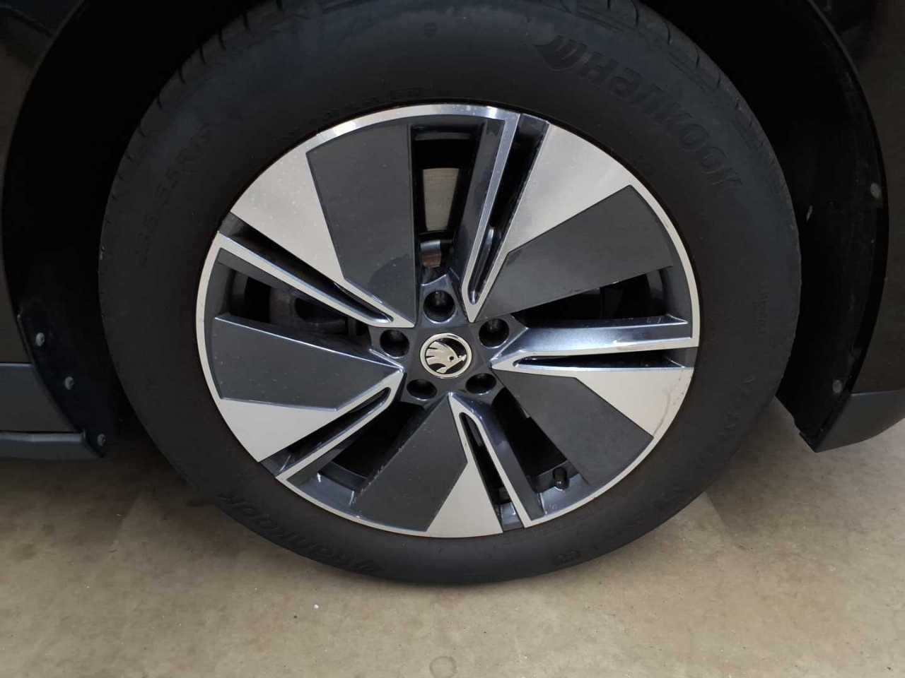 Skoda Enyaq 85 17