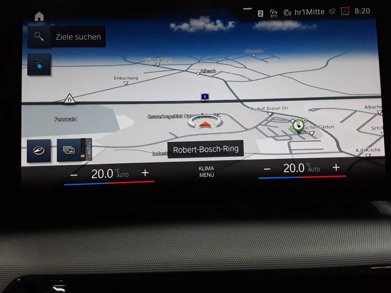 BMW iX1 xDrive30 12