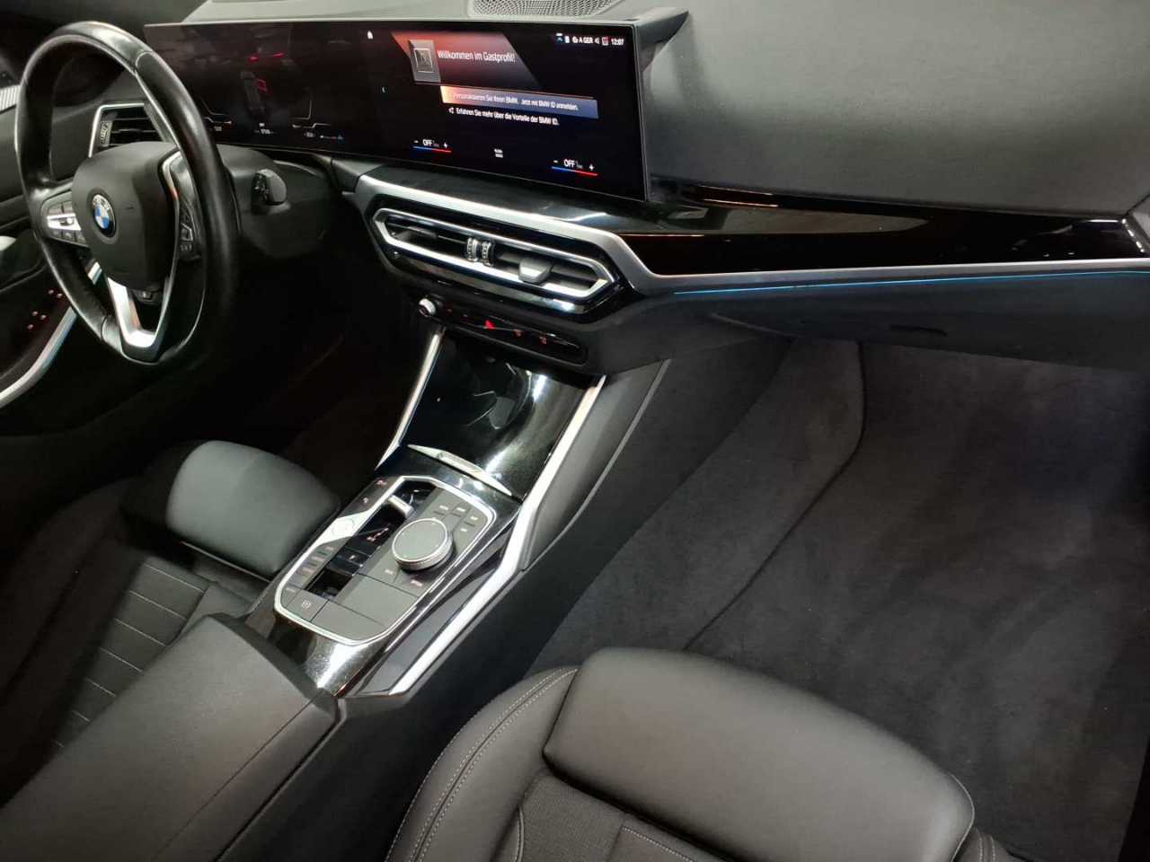 BMW 318d Touring Aut. 9