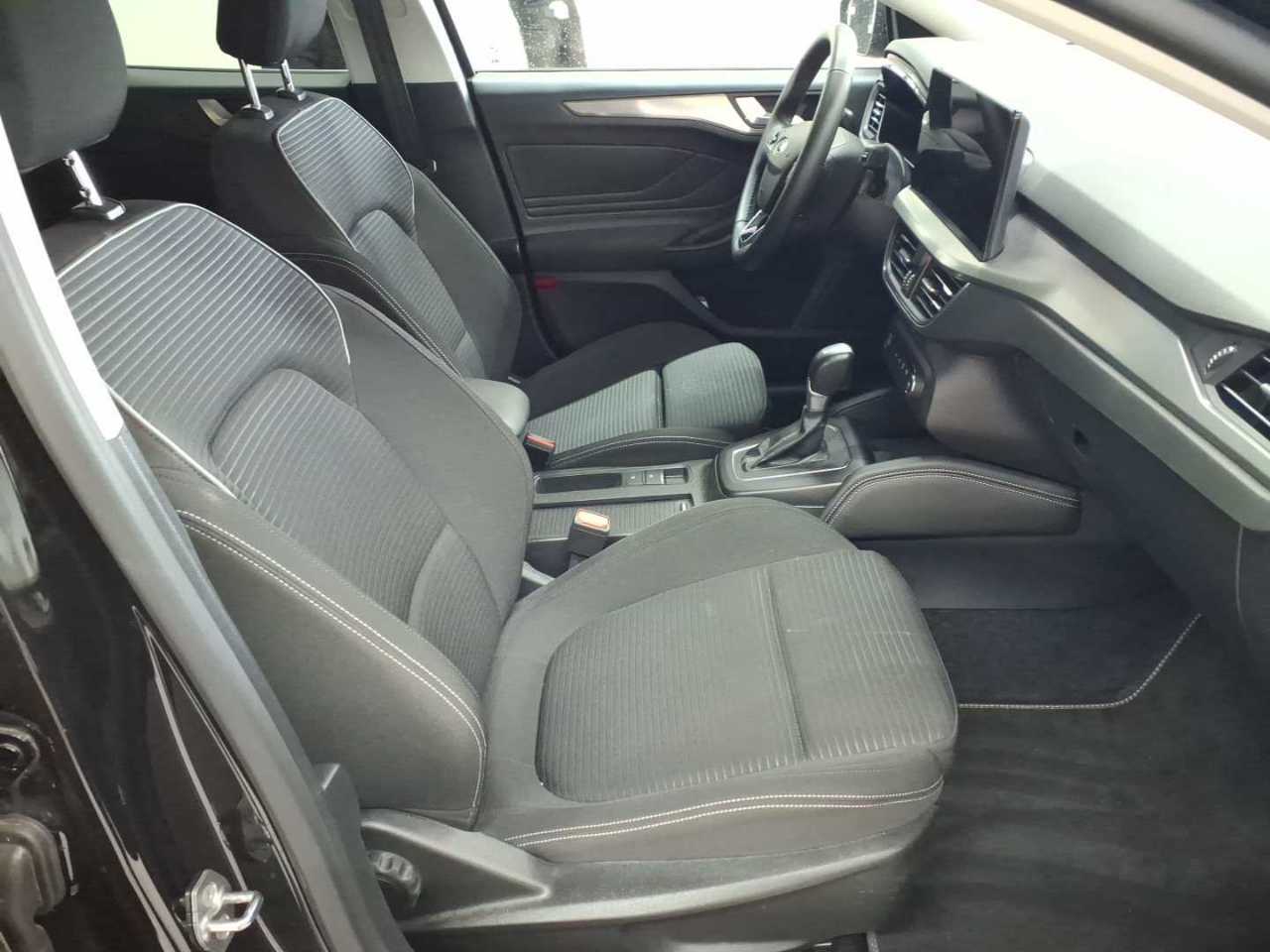 Ford Focus Turnier 1.0 EcoBoost Hybrid Aut. TITANIUM X 7