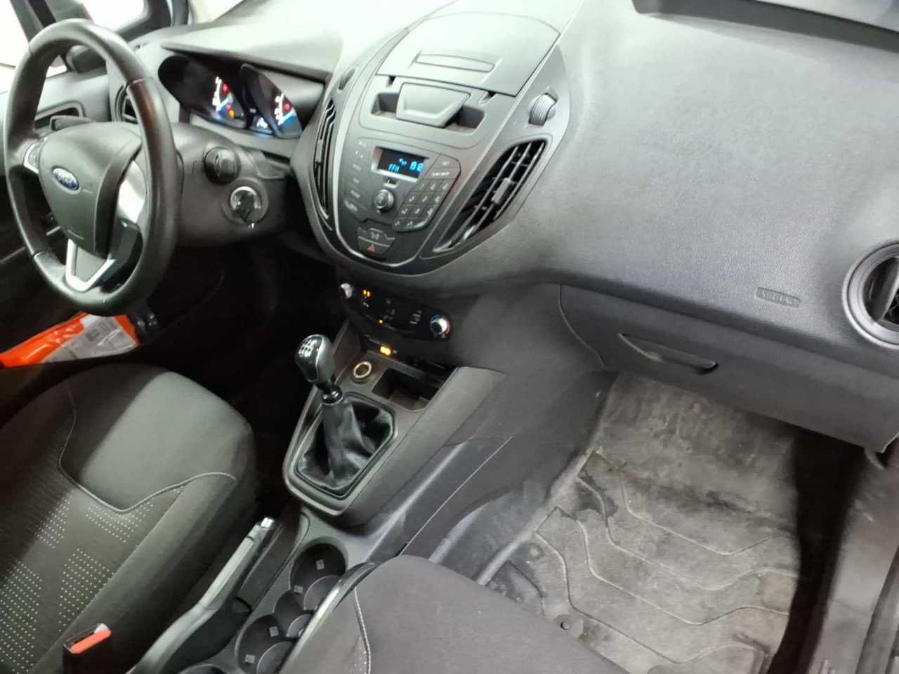 Ford Transit Courier S&S Trend 9