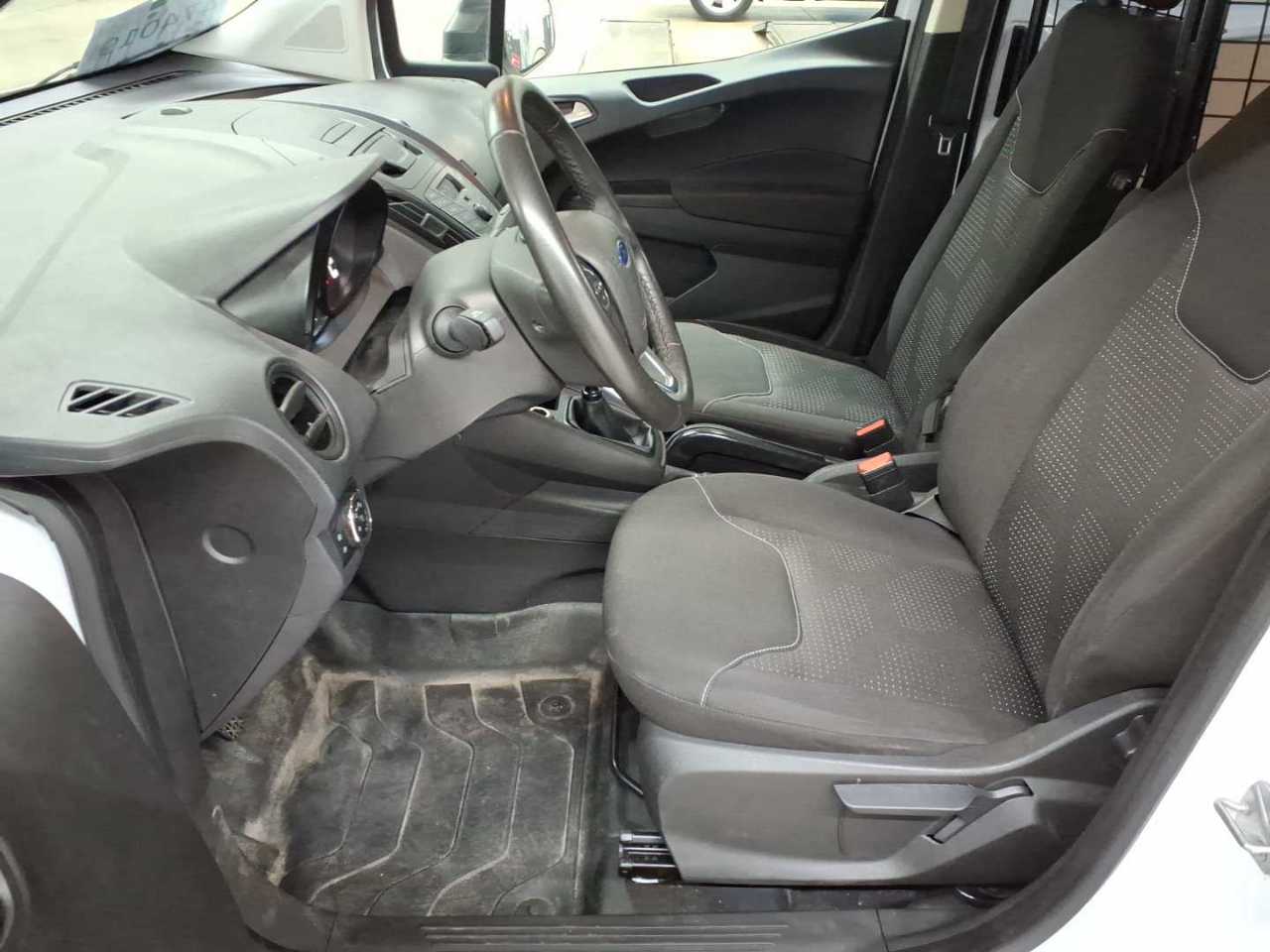 Ford Transit Courier S&S Trend 7