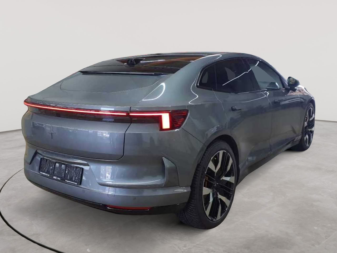 Polestar 4 Dual Motor 100kWh 4