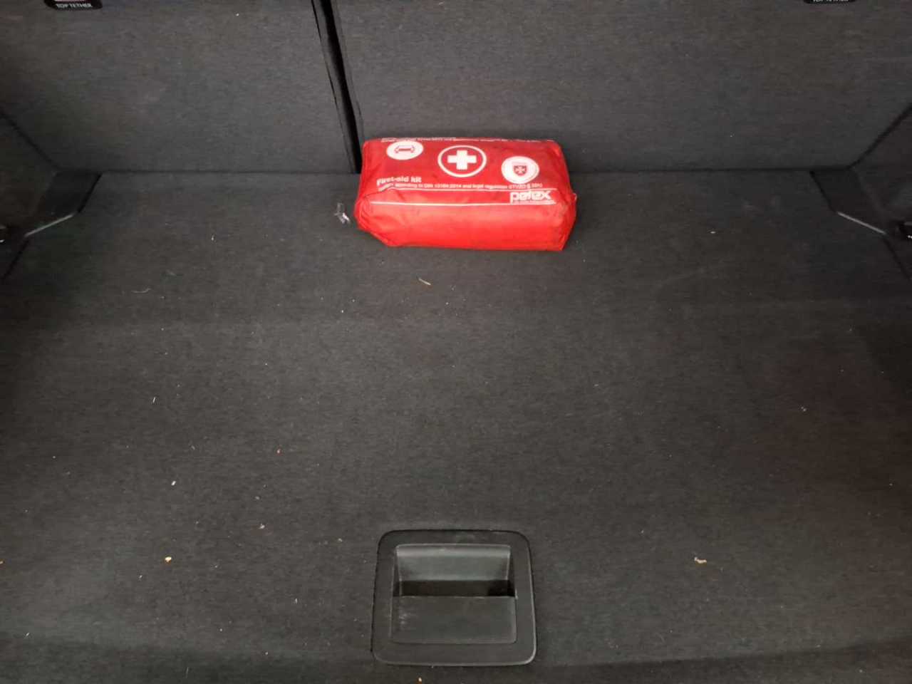 Volkswagen Polo 1.0 Life 15
