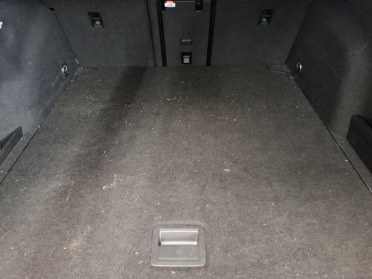 Volkswagen Passat Variant 1.5 e-TSI OPF DSG Business 15
