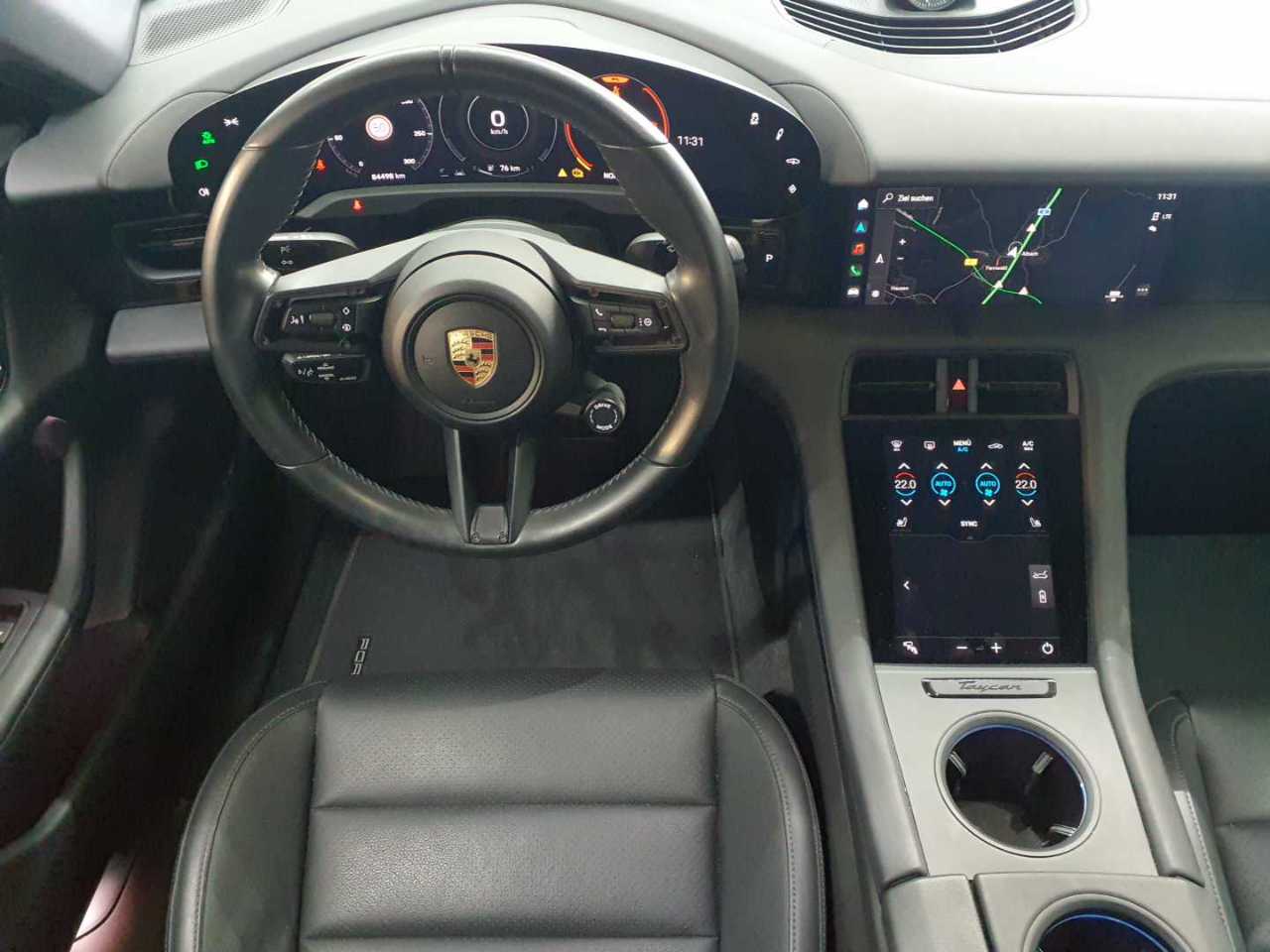 Porsche Taycan 9