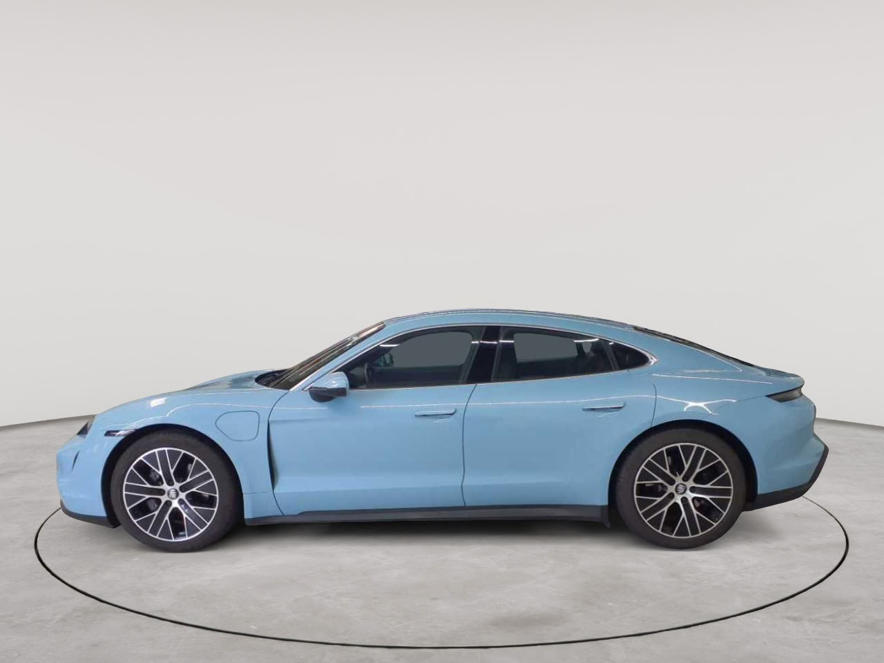 Porsche Taycan 6