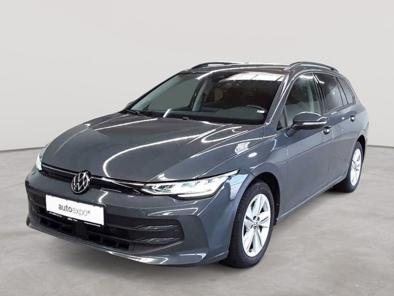 Volkswagen Golf Variant 1.5 eTSI OPF DSG Life 2