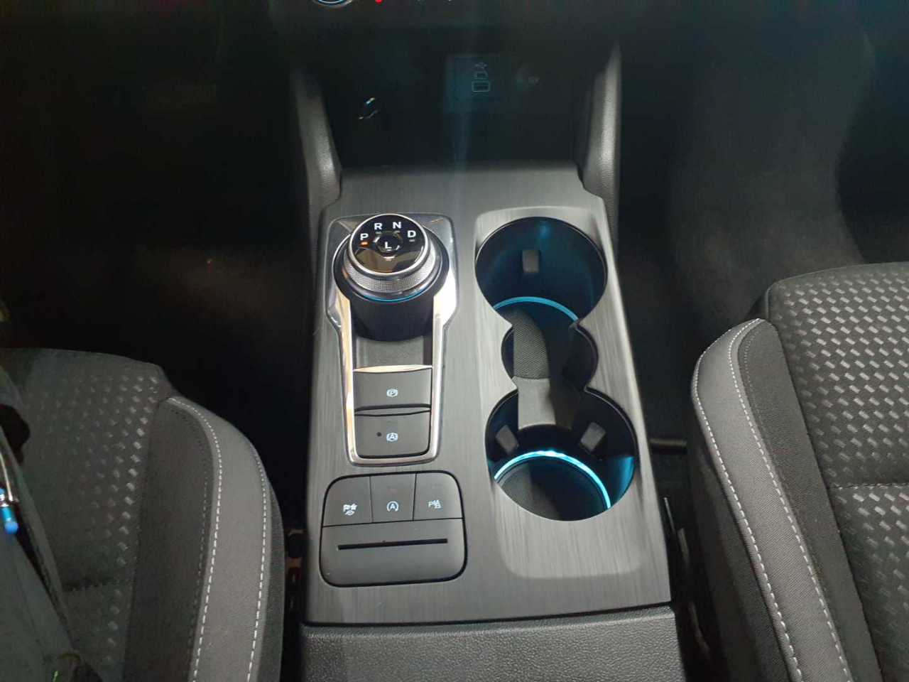 Ford Focus Turnier 1.5 EcoBlue Start-Stopp-System Aut. COOL&CONNECT 10