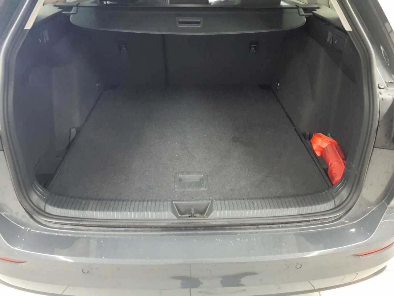 Volkswagen Golf Variant 2.0 TDI SCR 15