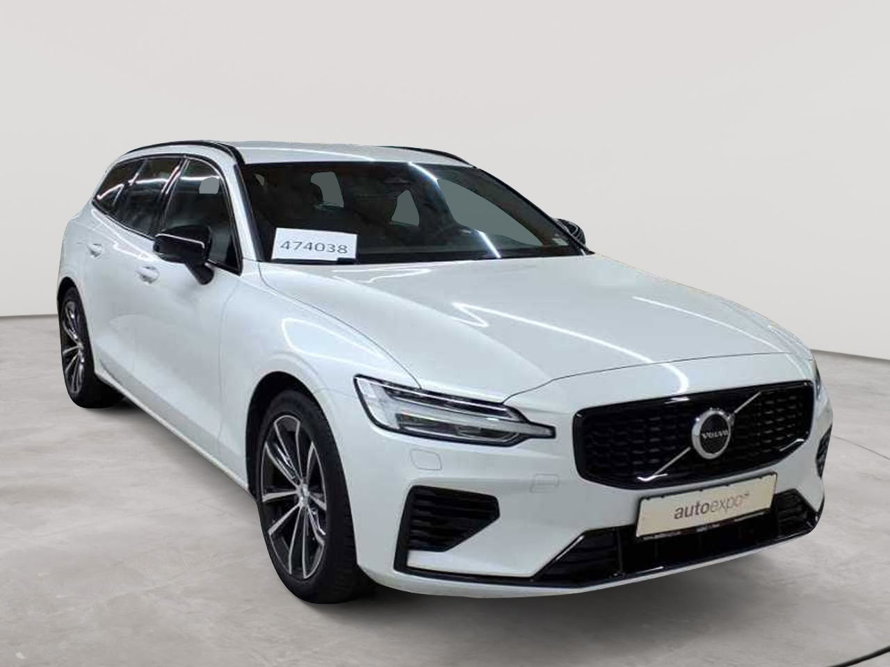 Volvo V60 T6 AWD Recharge Plus Dark