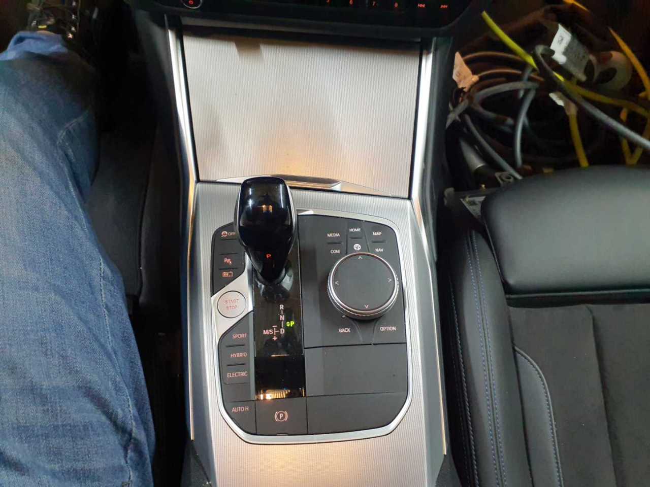 BMW 330e Touring xDrive Aut. M Sport 10
