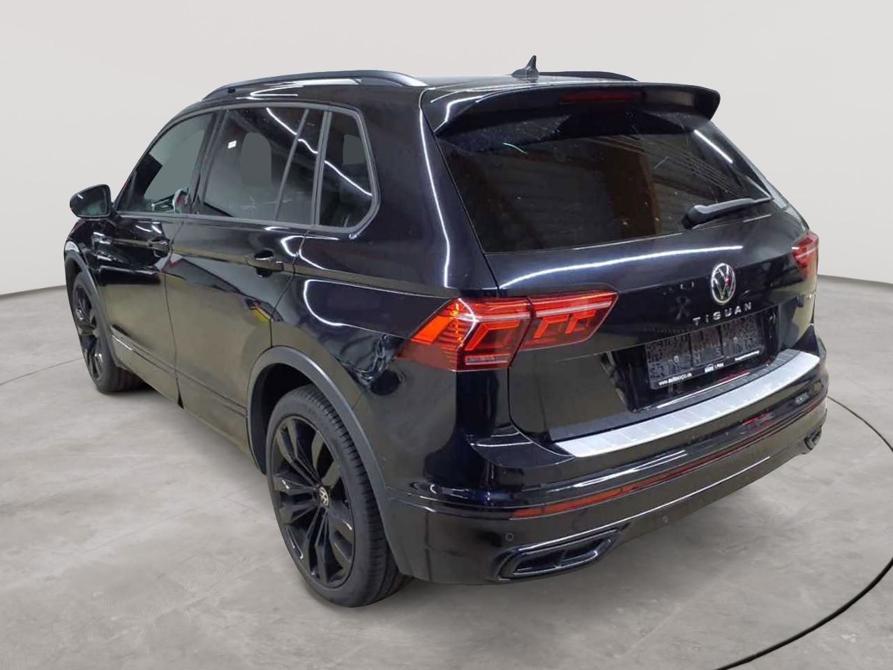 Volkswagen Tiguan 2.0 TDI SCR 4MOTION DSG R-Line 5