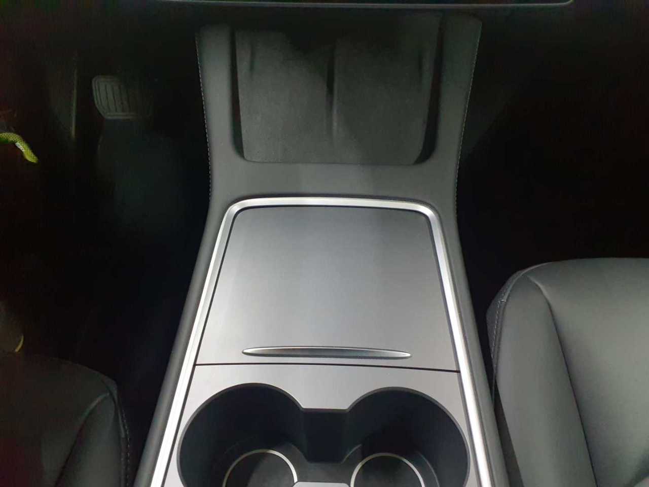 Tesla Model 3 RWD Hinterradantrieb 10