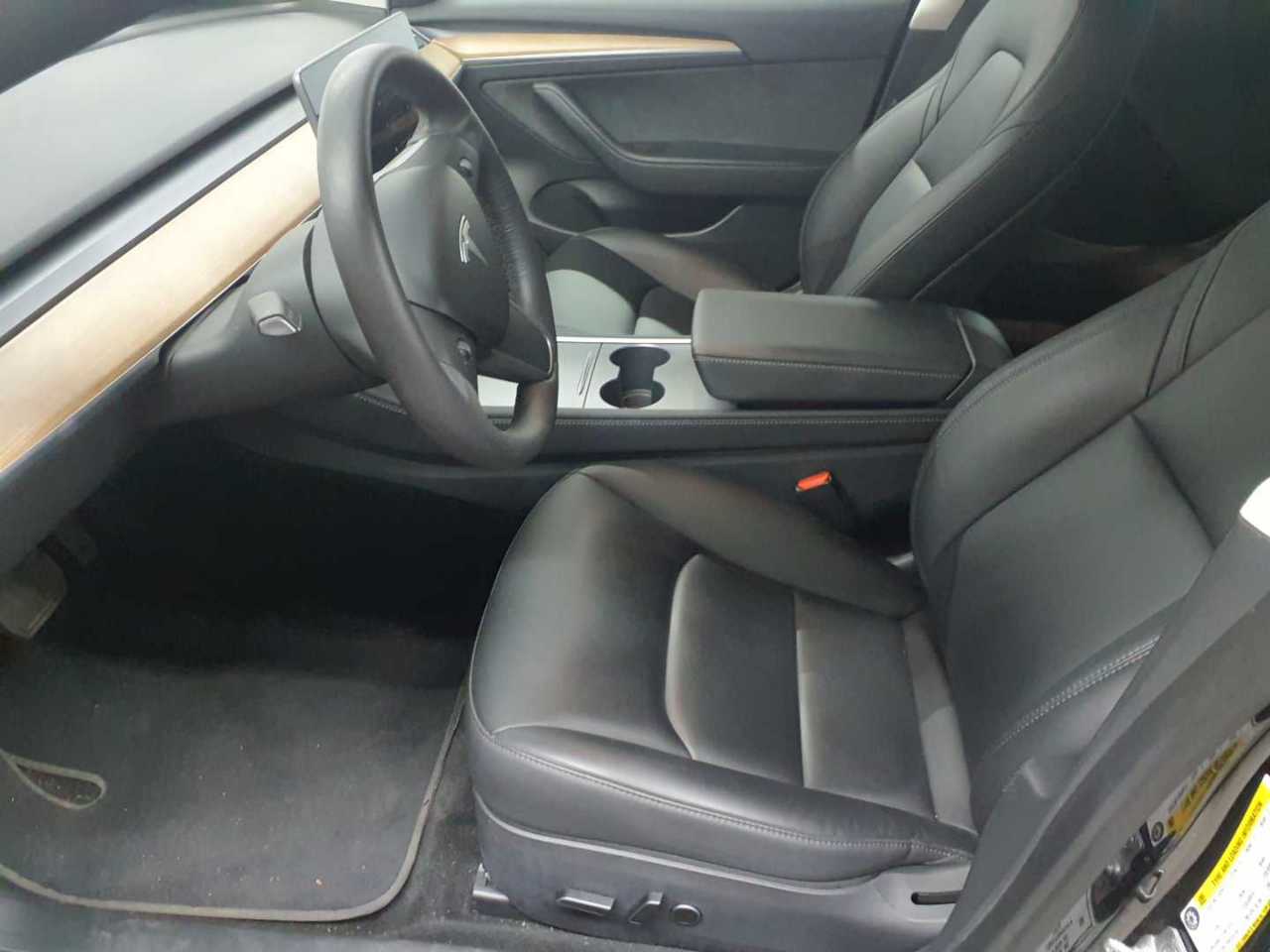 Tesla Model 3 RWD Hinterradantrieb 8