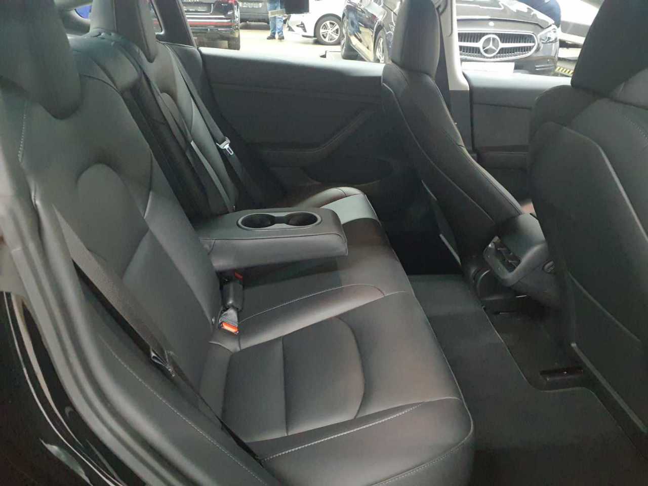 Tesla Model 3 RWD Hinterradantrieb 13